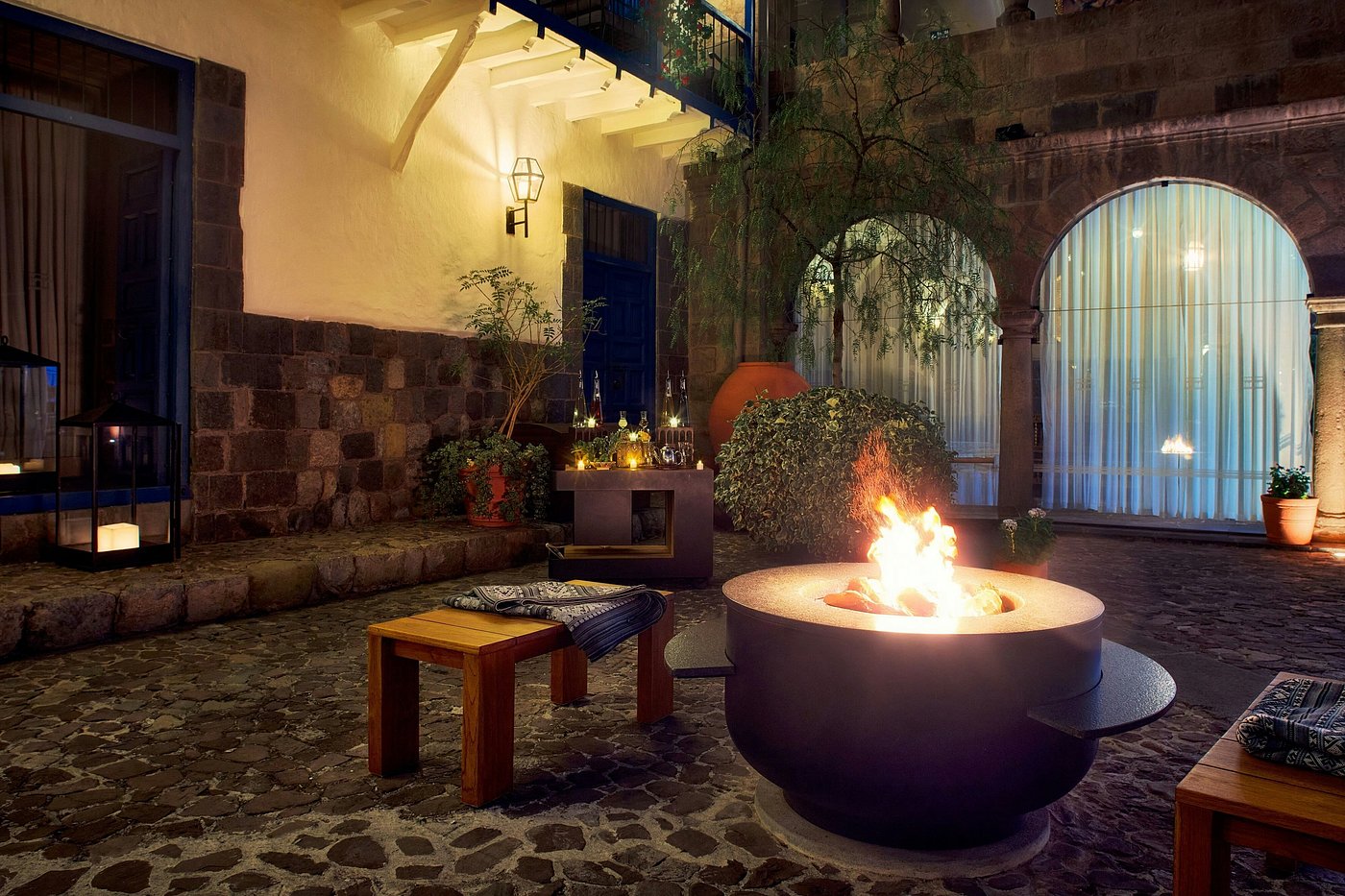 cozy-patio-corner cozy-patio-corner