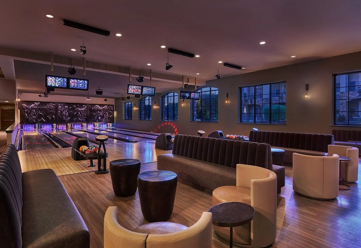 crush-bowling-lounge crush-bowling-lounge